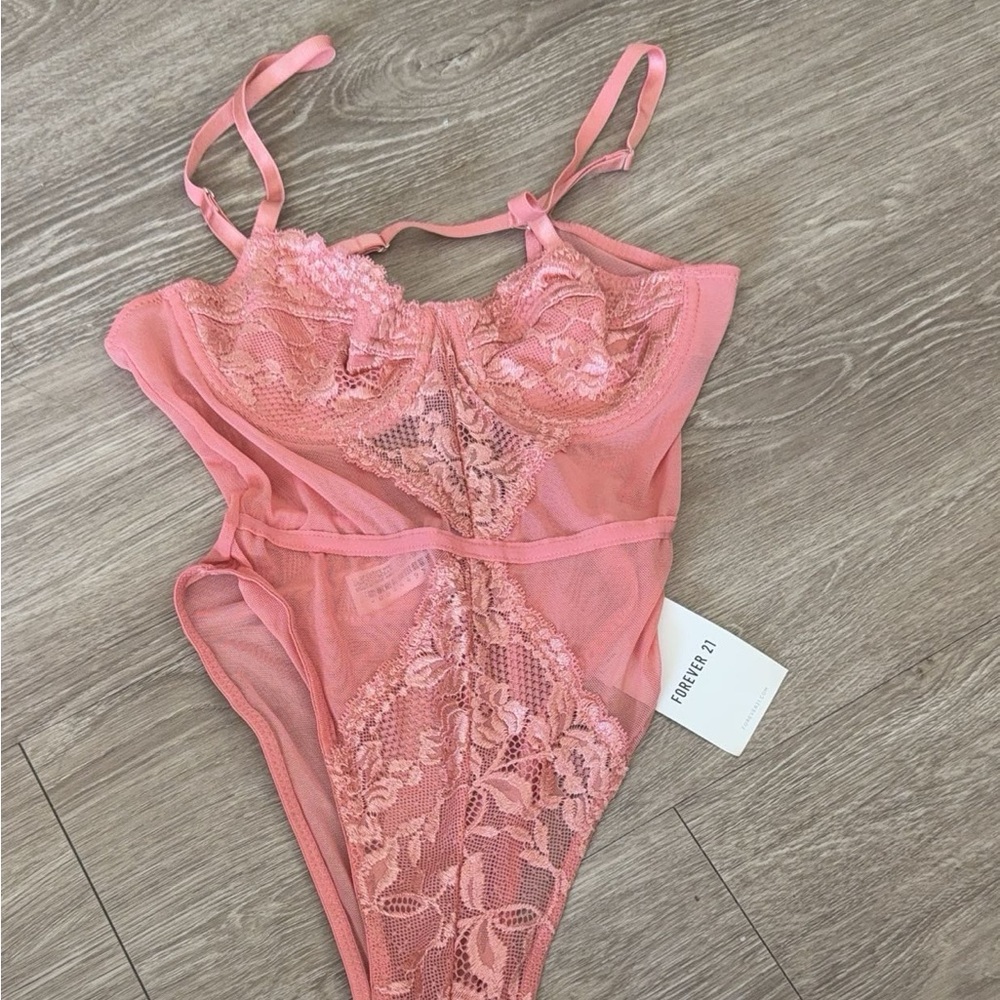 Forever 21 lace bodysuit